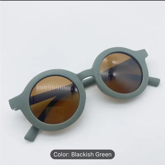 (💚4/$20) Cute olive green toddler sunglasses - Picture 1 of 4
